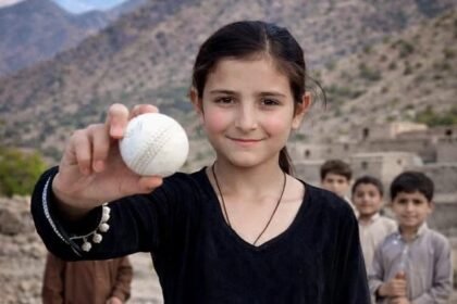 Aina Wazir Goes Viral for Cricket Skills, Sparks Debate Online