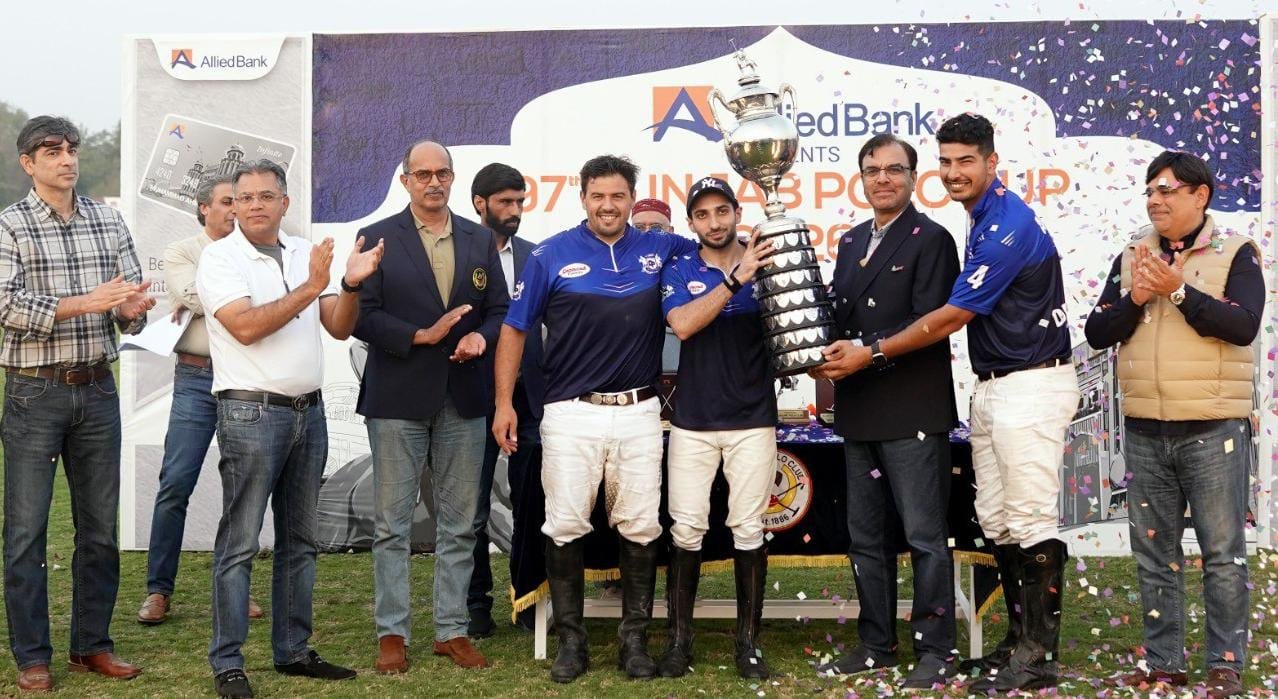 Diamond Paints Celebrate Victory in Historic Lahore Polo Event
