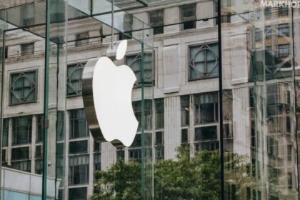 Pakistan Signs Deal with Apple Inc. to Manufacture and Refurbish iPhones Locally