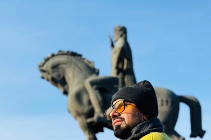 Internet Personality Mobeen Akhtar